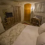 Szálloda Agarta Cave 3*