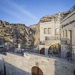 Hotel Agarta Cave 3*