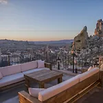 Agarta Cave Szálloda Göreme