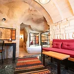 Agarta Cave Szálloda Göreme
