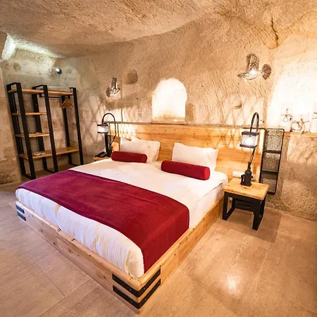 מלון Agarta Cave 2*