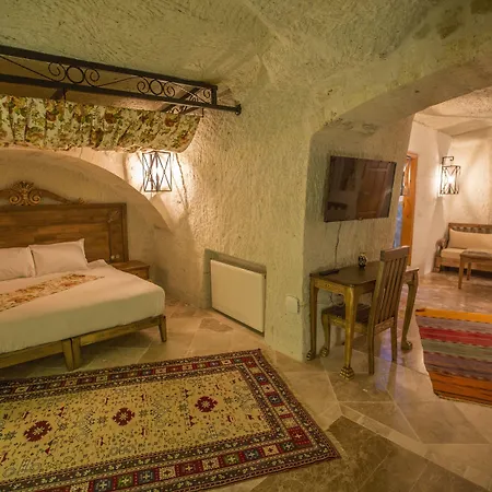 Agarta Cave Hotel 3*